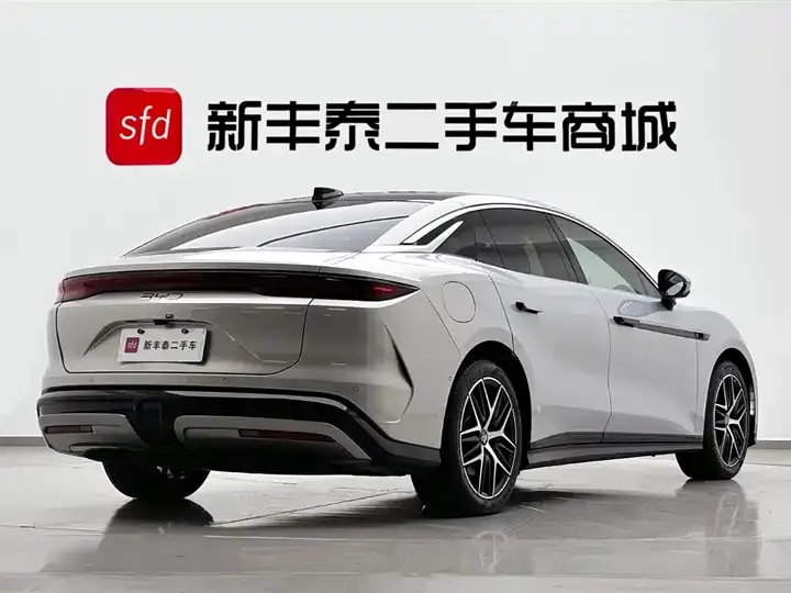 Han L 2025 EV four-wheel drive laser Radar flagship 5