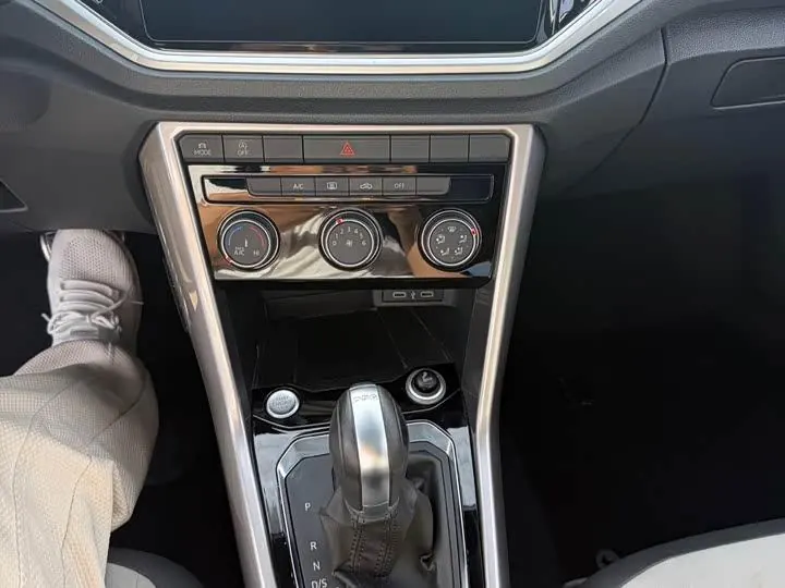 T-ROC Tange 2021 280TSI DSG Two-Drive R-Line Pro Zhilian Edition 4