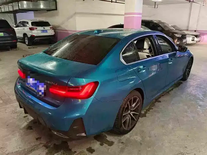 BMW 3 Series 2023 model 320Li M Sport Package 3