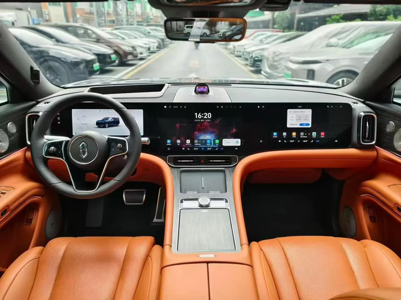 AITO 2025 AITO M9 extended range Ultra version 52kWh6 seat version automatic gear 4
