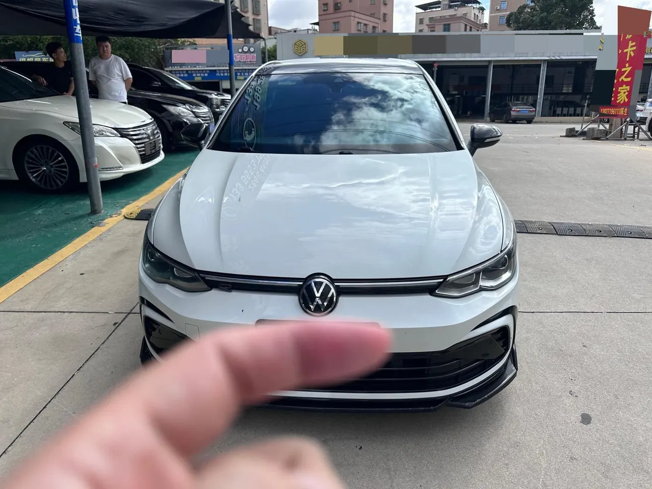 Volkswagen 2021 Golf 8 R-Line 1.4TSI 280TSI Automatic 3