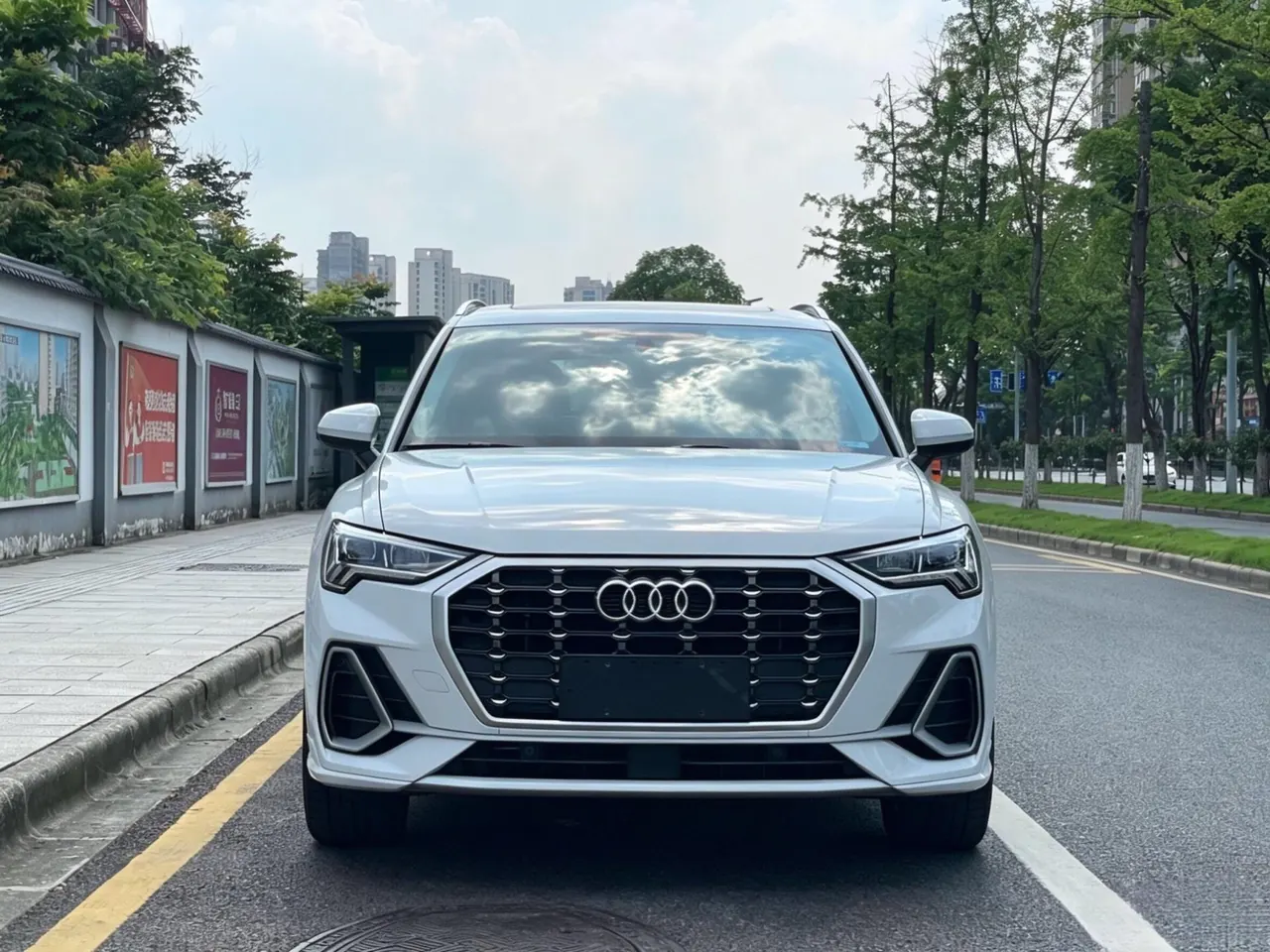Audi 2023 Q3 1.4TFSI 35TFSI Fashion Dynamic Automatic 2