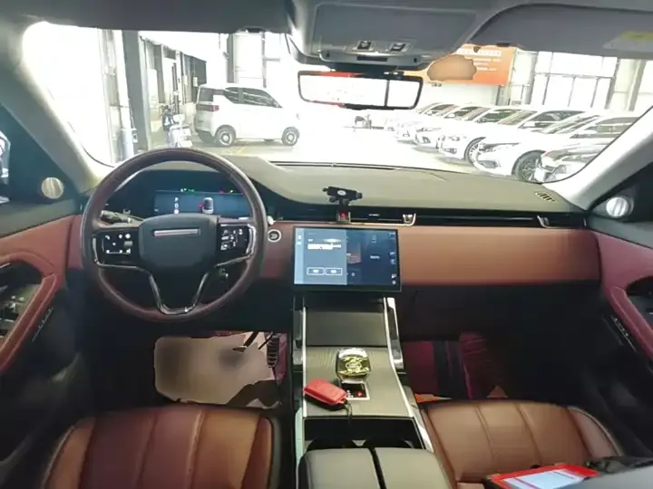 Range Rover Evoque 2024 Range Rover Evoque L HSE Condensing Limited Edition 6