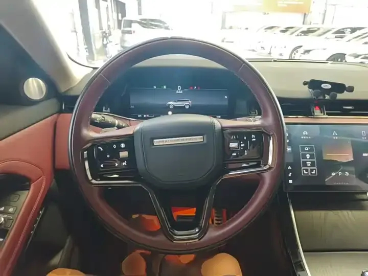Range Rover Evoque 2024 Range Rover Evoque L HSE Condensing Limited Edition 7