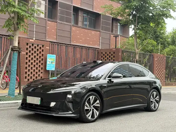 NIO ET5 2024 section 75kWh - View 1