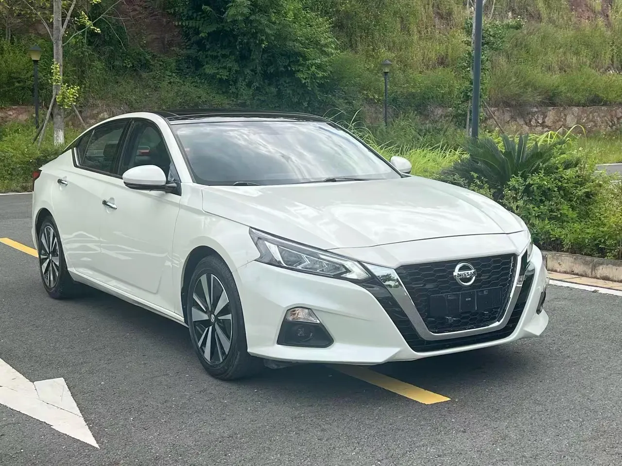 Nissan 2021 Teana 2.0 Stepless XL Comfort Edition Automatic Gear 3