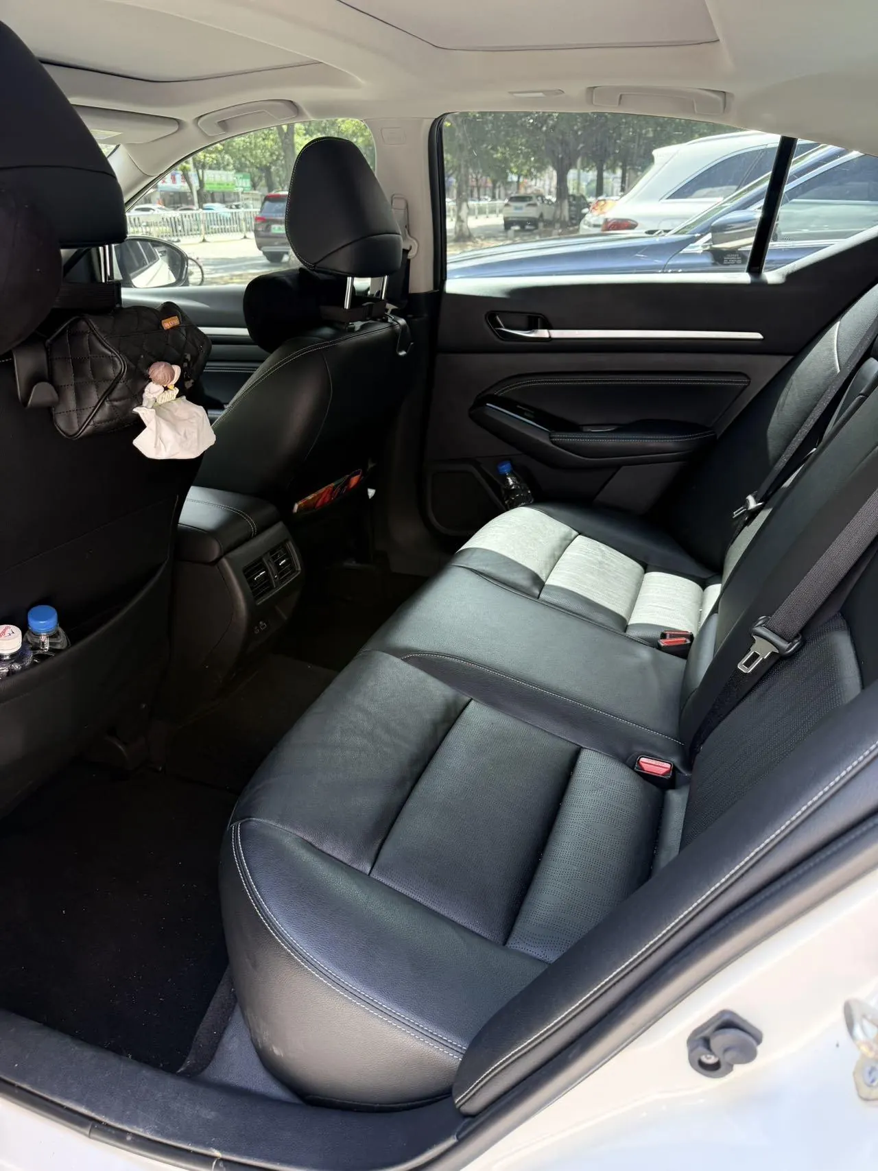 Nissan 2022 Teana 2.0 Stepless XL-TLS Pleasant Edition Automatic Gear 3