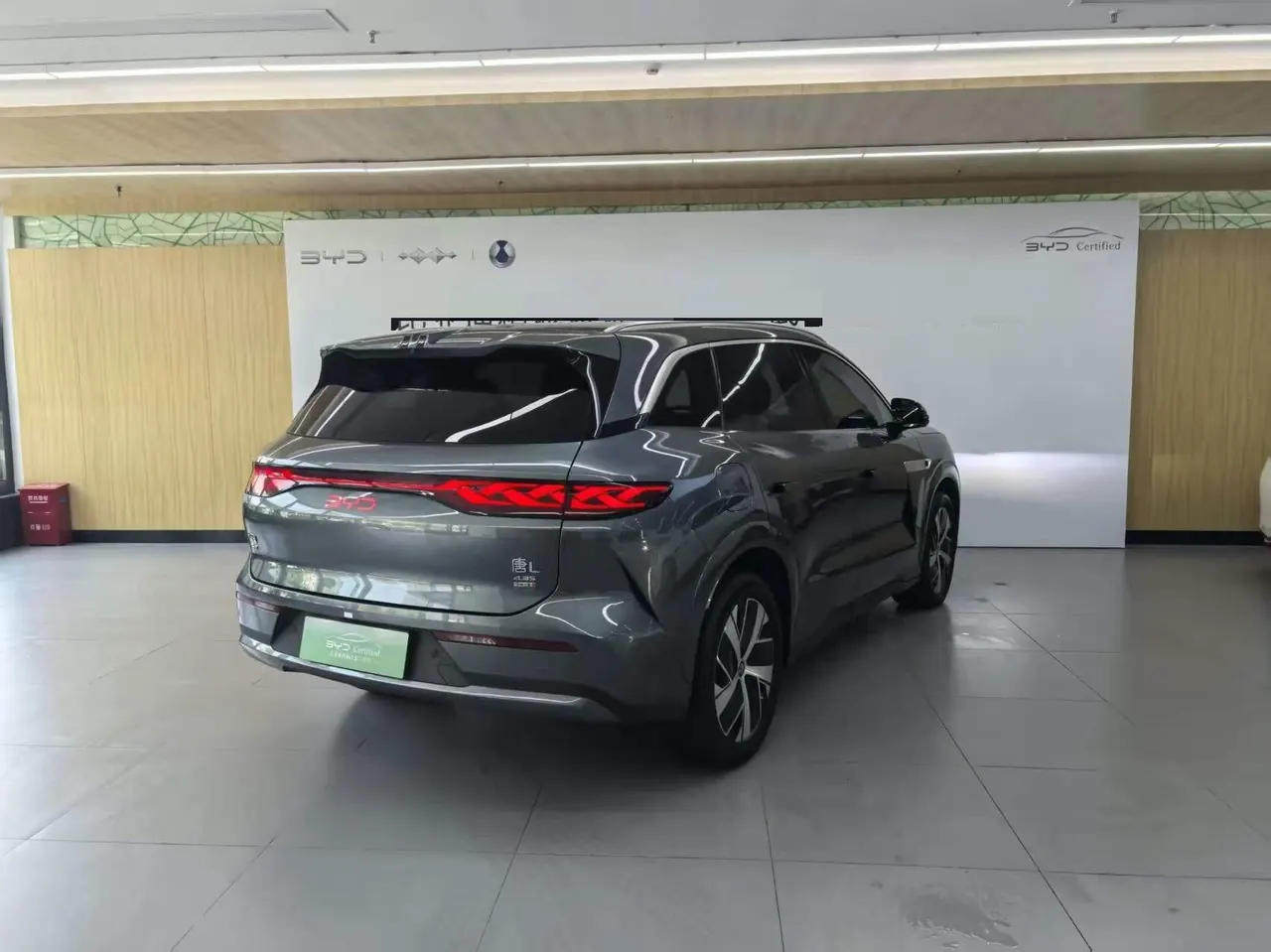 BYD 2025 Tang L DM 1.5T stepless 200KM four-wheel drive laser Radar flagship automatic gear 2