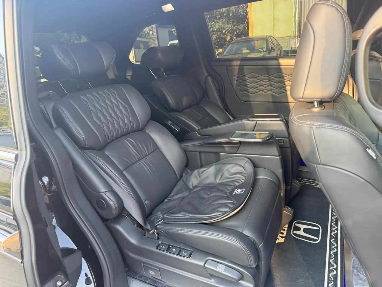 Honda 2024 Alishen e:HEV 2.0 Stepless Deluxe Automatic Gear 6