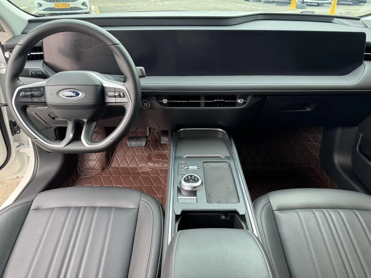 Ford 2025 Mondeo 2.0T EcoBoost Luxury Automatic 9