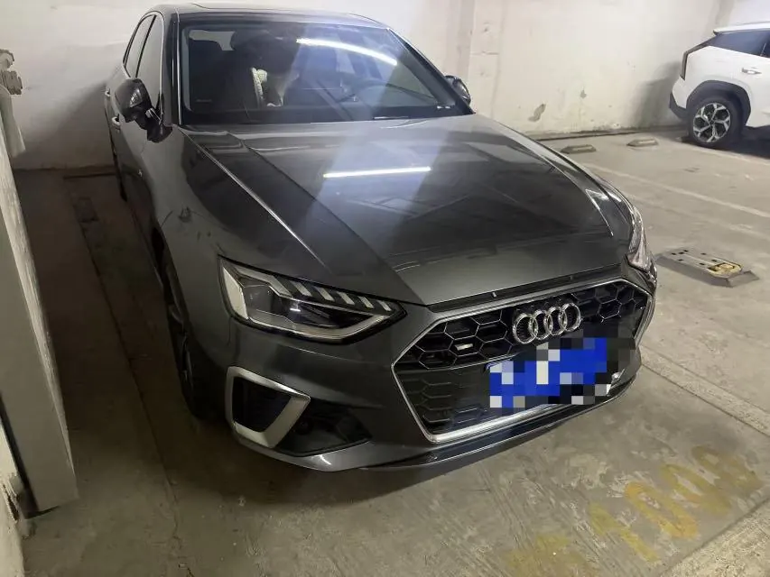 Audi 2020 A4L 2.0TFSI 40TFSI Fashion Elegant Automatic 2