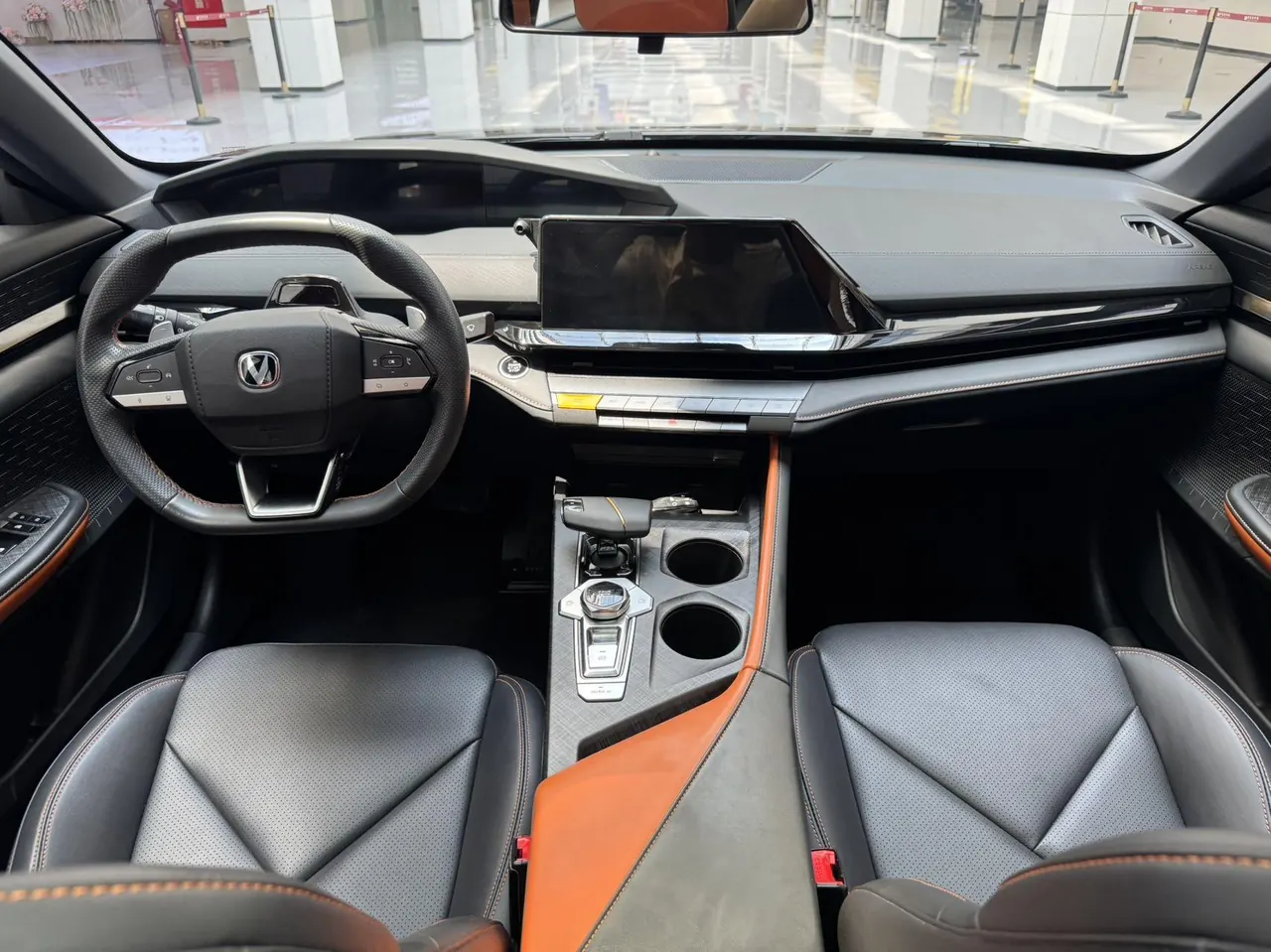 ChangAn 2022 UNI-V 1.5T honorable automatic gear 15
