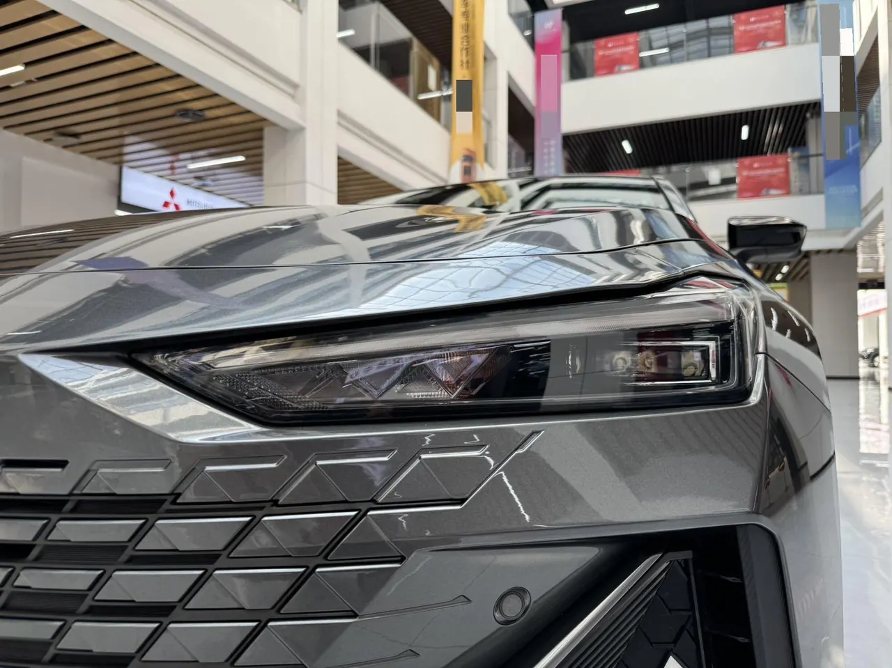 ChangAn 2022 UNI-V 1.5T honorable automatic gear 16
