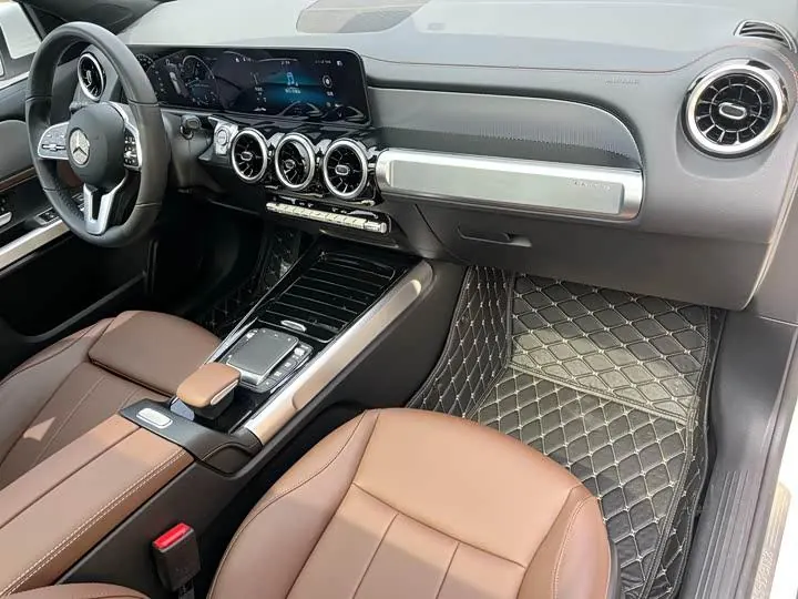 Mercedes Benz GLB 2023 GLB 200 Dynamic 9