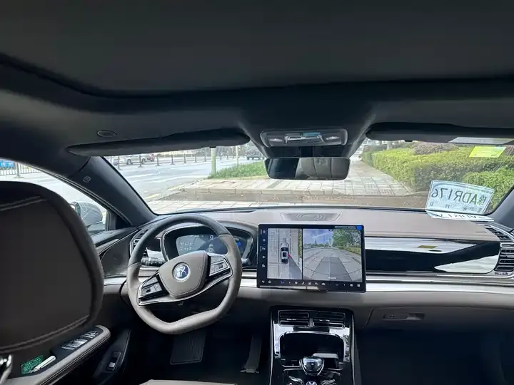 Han 2025 DM-i Smart Driving Edition 125KM Laser Radar Flagship 5