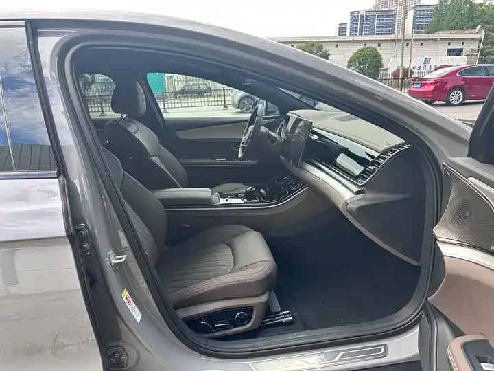 Han 2025 DM-i Smart Driving Edition 125KM Laser Radar Flagship 6