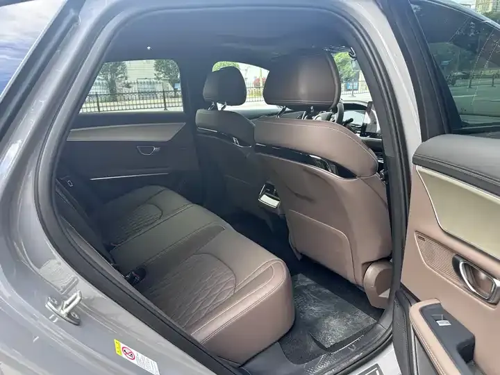 Han 2025 DM-i Smart Driving Edition 125KM Laser Radar Flagship 9