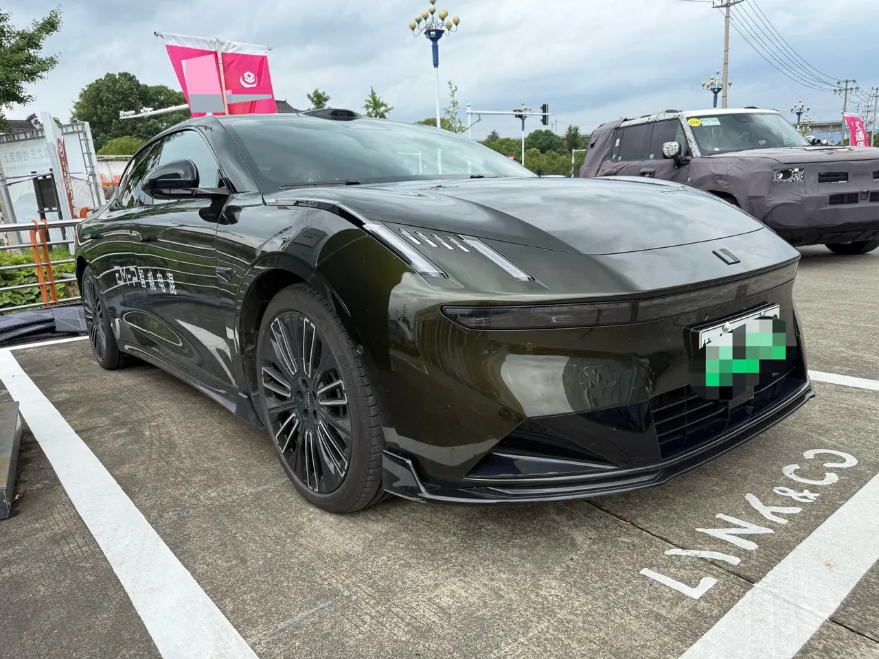 LYNK&amp;CO 2025 LYNK&amp;CO 10 EM-P 1.5T 240 Four-wheel Drive Ultra Sports Edition (Modified) Automatic Gear 3