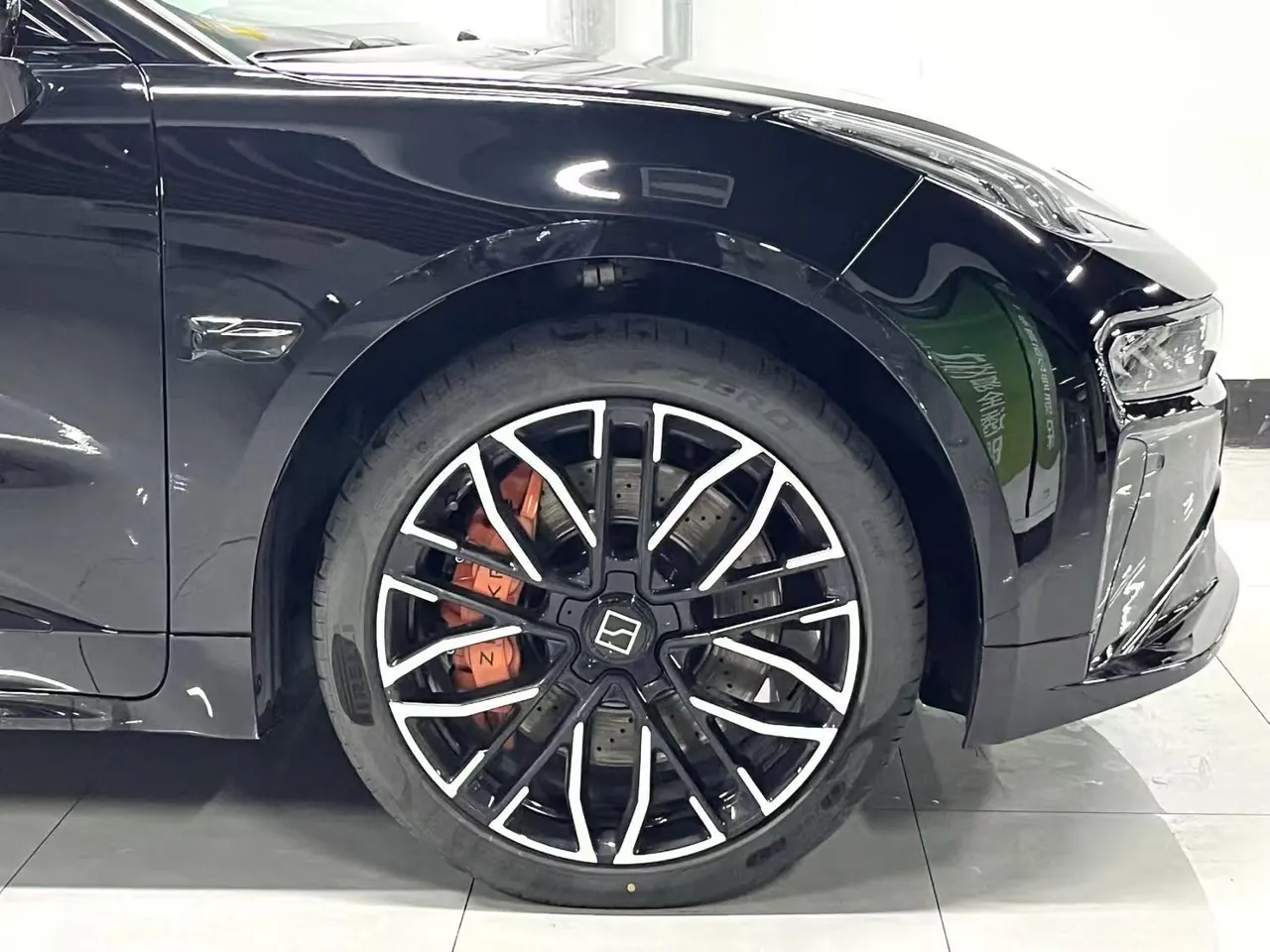 Zeekr 2025 Zeekr 001 YOU version 100kWh four-wheel drive automatic gear 4
