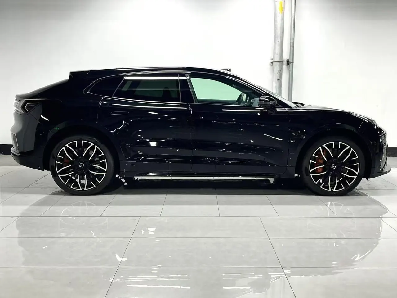 Zeekr 2025 Zeekr 001 YOU version 100kWh four-wheel drive automatic gear 5