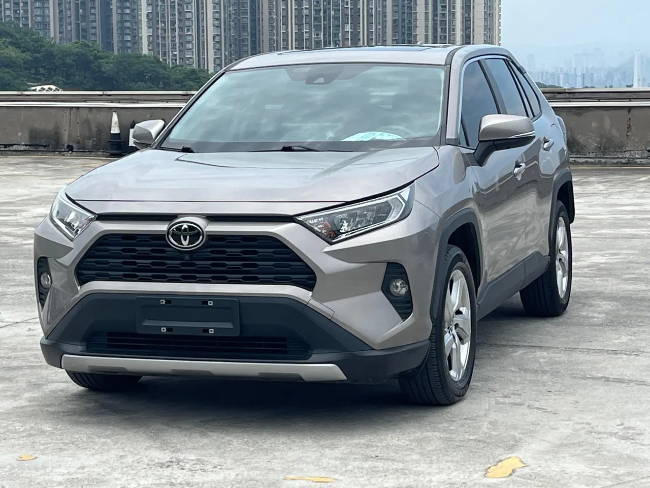 Toyota 2021 RAV4 Rongbo 2.0 Stepless Two-Drive Fashion Edition Automatic Gear - View 1