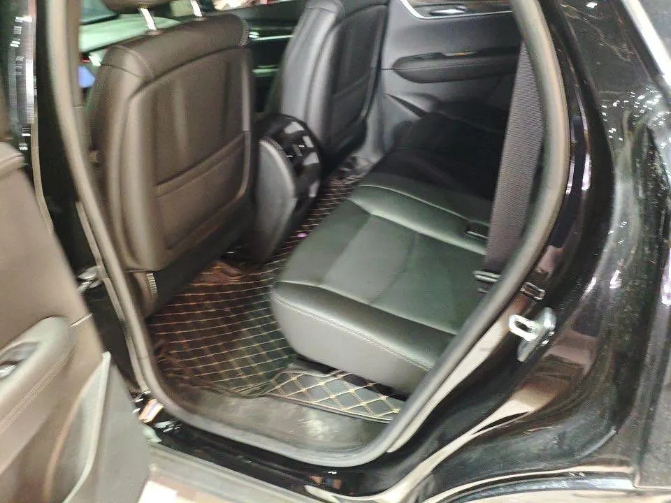 Cadillac 2024 XT5 48V 2.0T 4-wheel drive luxury (hummingbird version) automatic gear 6