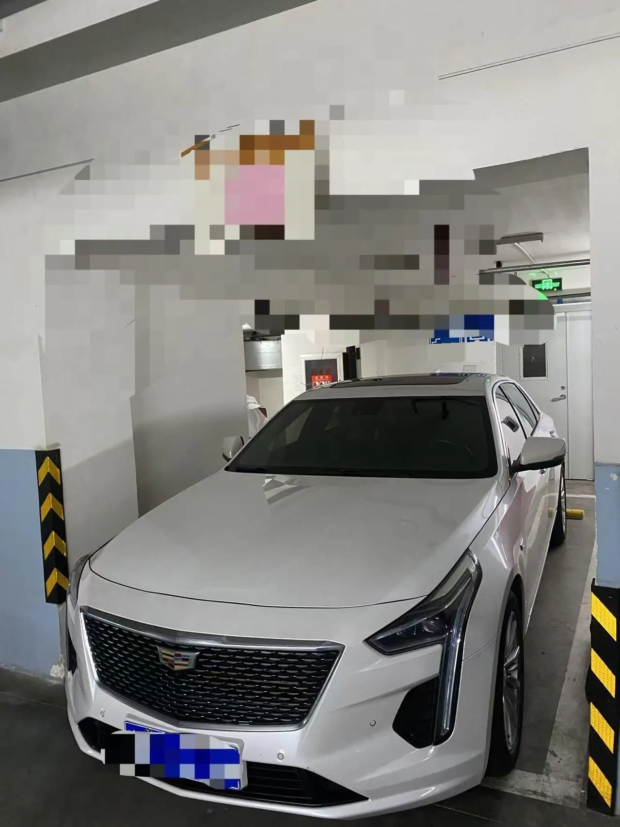 Cadillac 2021 CT6 2.0T 28T luxury automatic gear - View 1