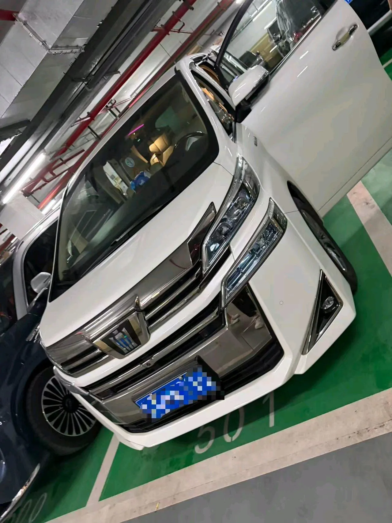 Toyota Wilfa (Imported) 2021 Crown Wilfa 2.5 Stepless Crown HV Extreme Edition Automatic Gear 2