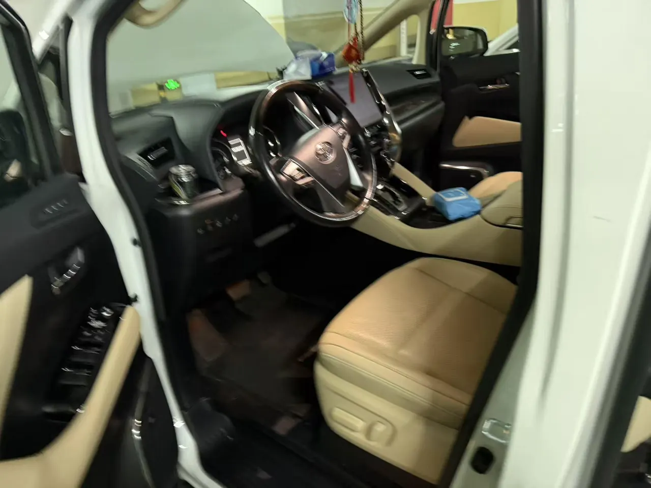Toyota Wilfa (Imported) 2021 Crown Wilfa 2.5 Stepless Crown HV Extreme Edition Automatic Gear 4