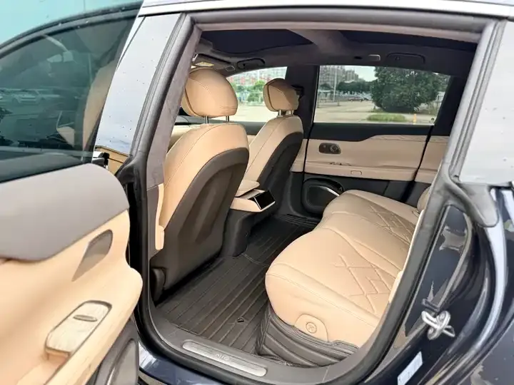 NIO ET7 2022 100kWh 10