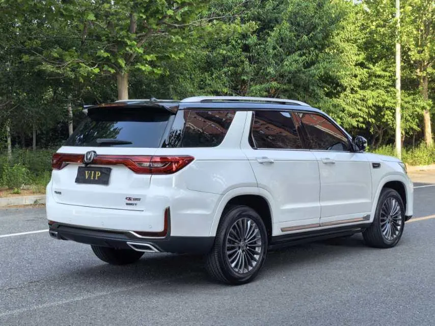 ChangAn 2021 CS95 2.0T Two-Drive Luxury Automatic Gear 7