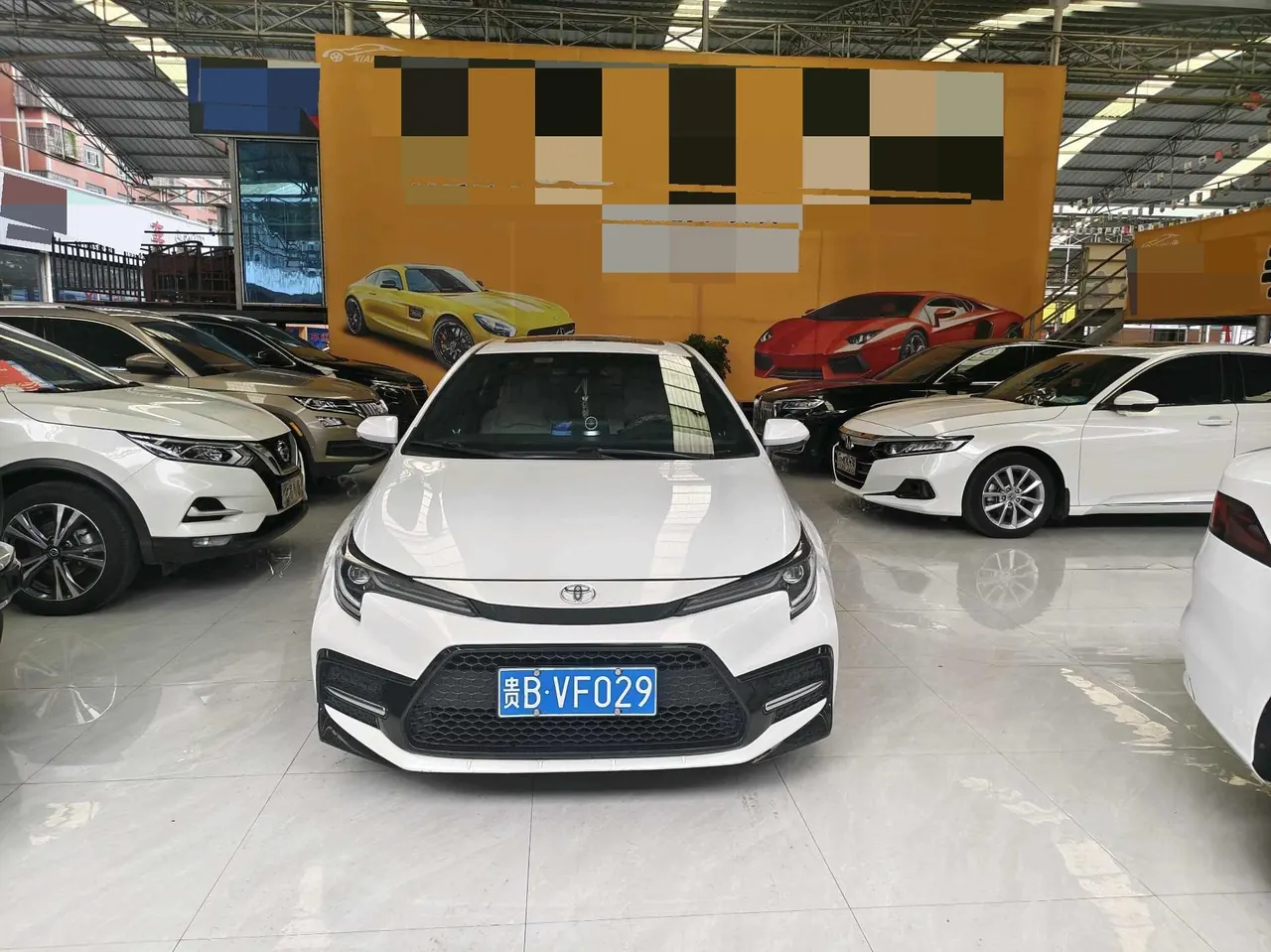 Toyota 2021 Lei Ling 1.2T Stepless 185T Sports Edition Automatic Gear 2