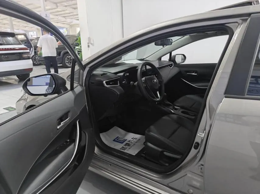 Toyota 2024 Corolla Double Engine 1.8 Stepless Intelligent Electric Hybrid Elite Automatic Gear 4