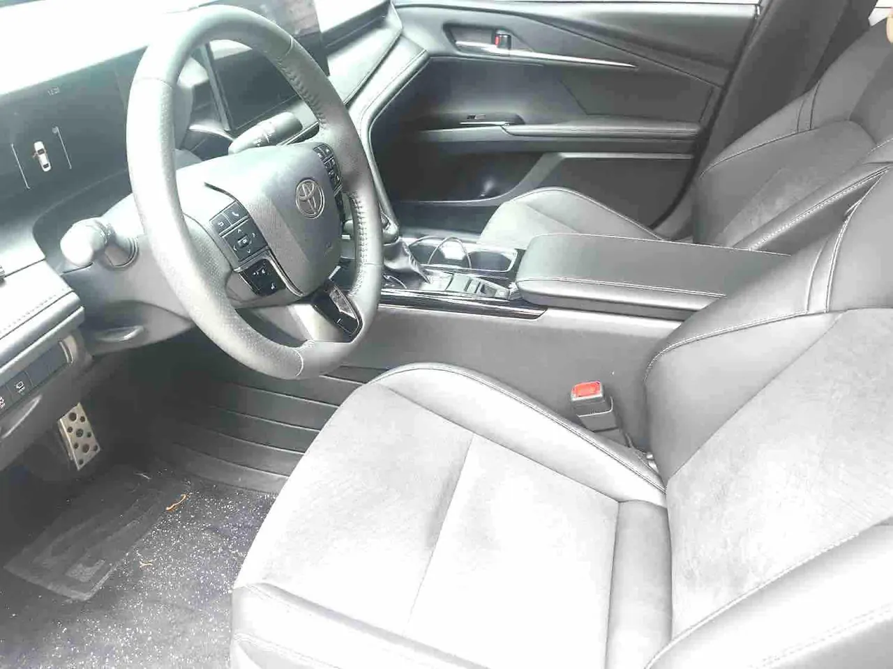 Toyota 2026 Camry Dual Engine 2.0HXS Stepless Sports Plus Edition Automatic Gear 2