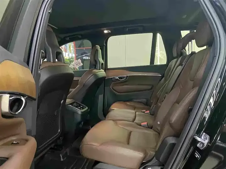 Volvo XC90 2021 B5 Zhihang Deluxe Edition 7 8