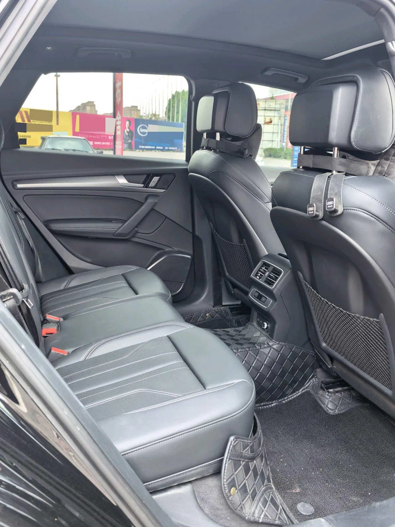 Audi 2025 Q5L 2.0TFSI 40TFSI 45th Anniversary Collection Edition Quattro Deluxe Dynamic Automatic 6