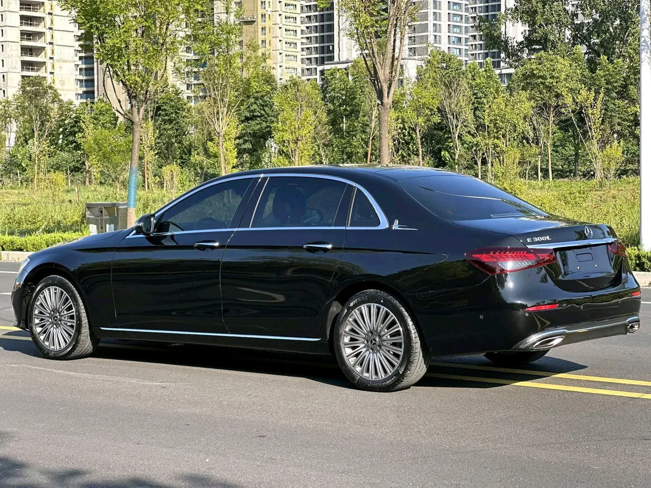 Mercedes Benz E Class 2021 E 300 L 2.0T Luxury Automatic Gear 9