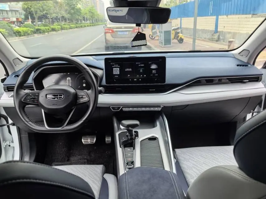 Geely 2021 xingrui 2.0T luxury automatic gear 12