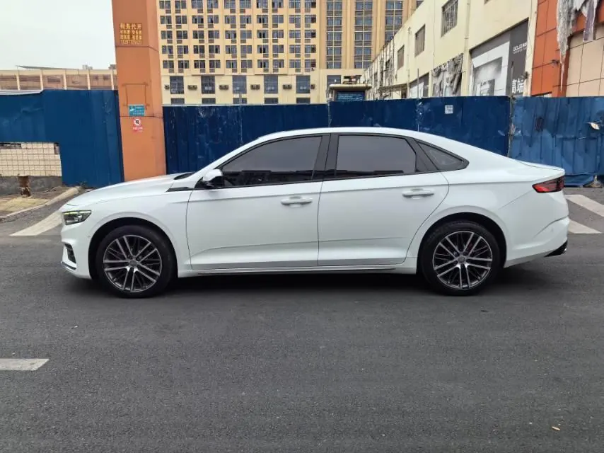Geely 2021 xingrui 2.0T luxury automatic gear 4