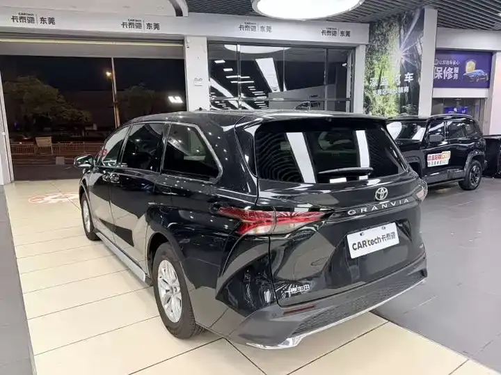 Grevia 2024 2.5L Hybrid Comfort Edition 10