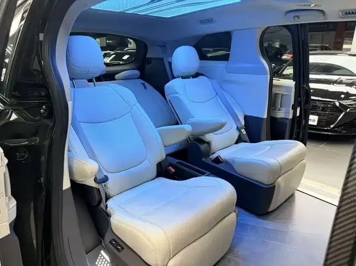 Grevia 2024 2.5L Hybrid Comfort Edition 7