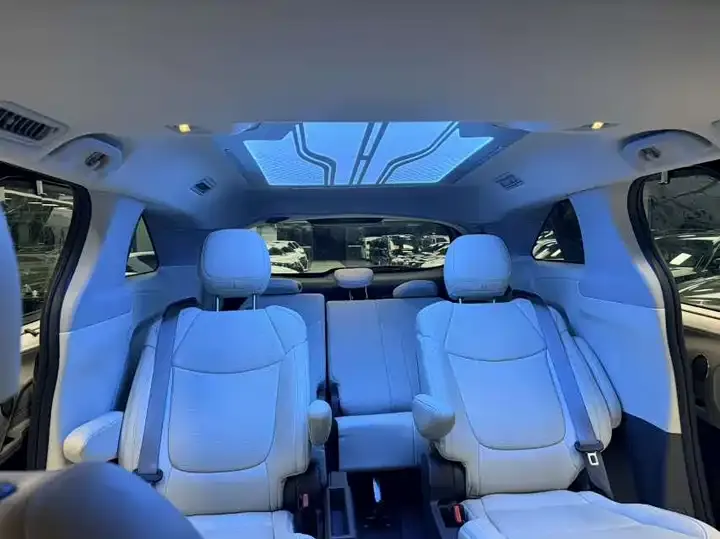 Grevia 2024 2.5L Hybrid Comfort Edition 8