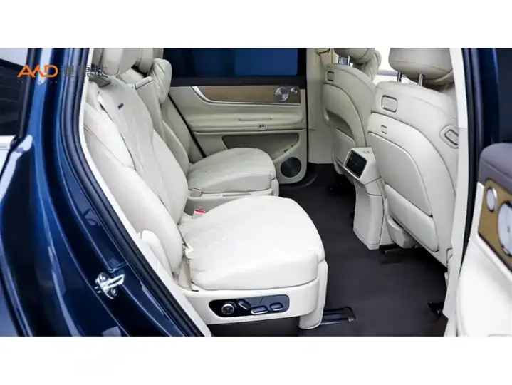 AITO M9 2025 extended-range Ultra 52kWh 6-seat version (192-line laser Radar) 8