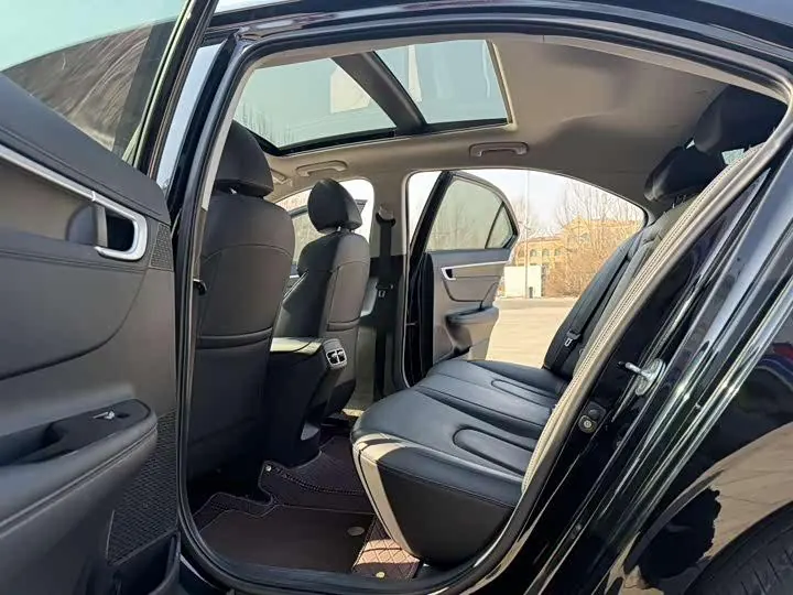 Name Figure 2021 1.8L CVT GLX Elite Edition 10