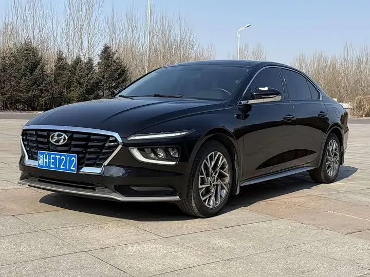 Name Figure 2021 1.8L CVT GLX Elite Edition 3