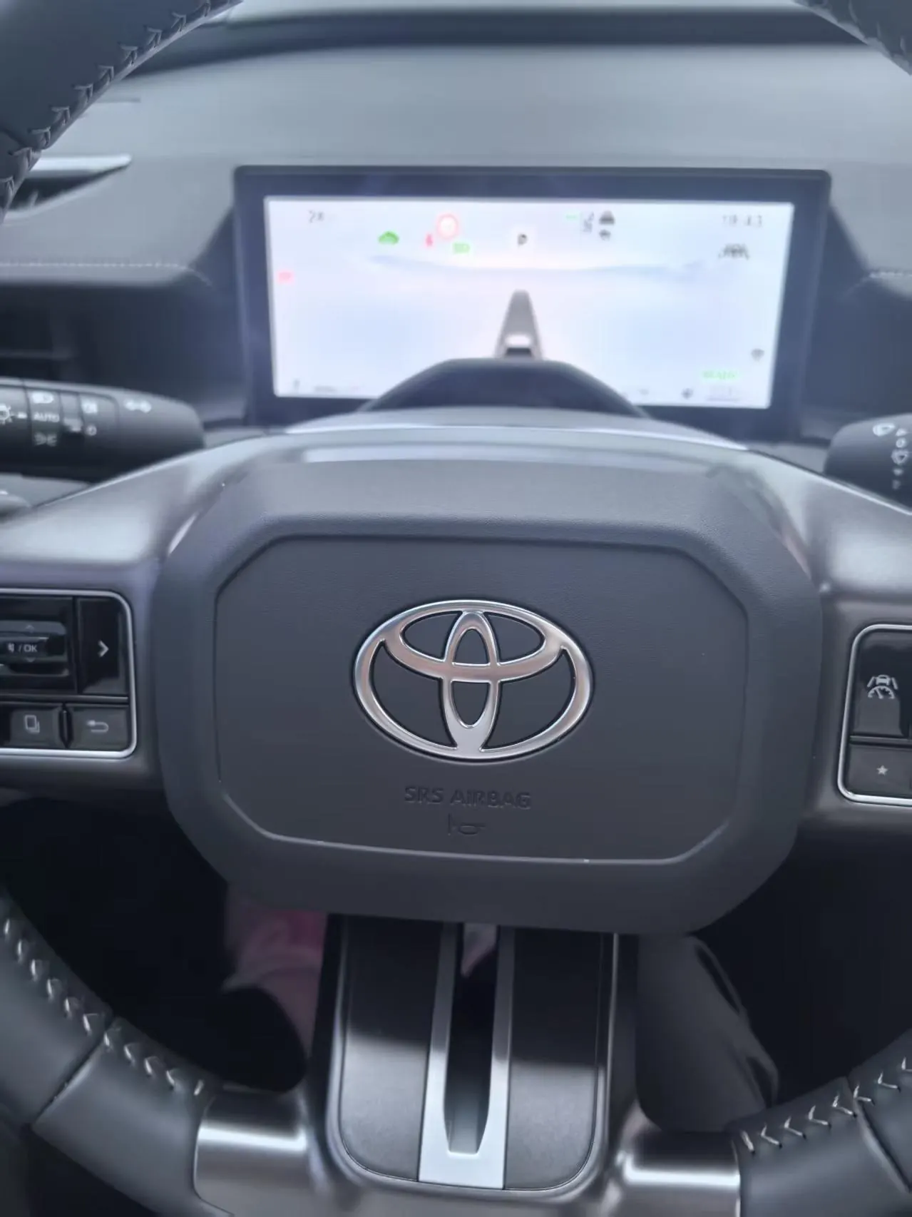 Toyota 2026 RAV4 Rongfang Double Engine 2.0 Stepless Two-Drive Deluxe Automatic Gear 2