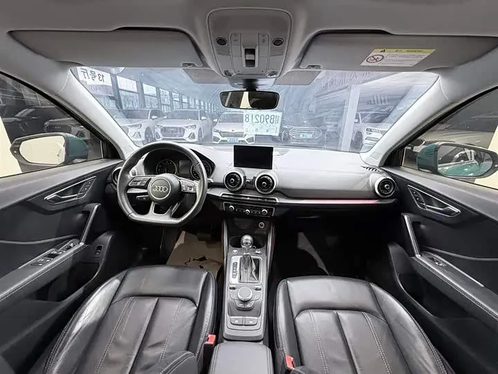 Audi Q2L 2022 35 TFSI Fashion Dynamic 10
