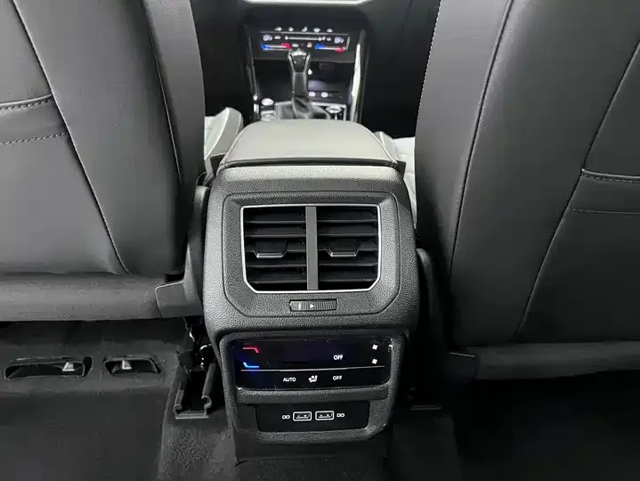 Tangyue 2023 280TSI Front-Wheel-Drive Luxury Plus Upgrade Version 9