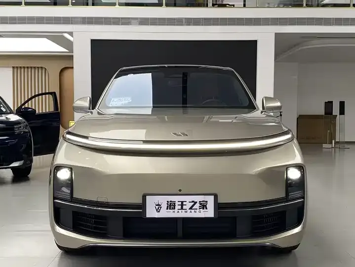 Li L8 2023 Pro - View 1