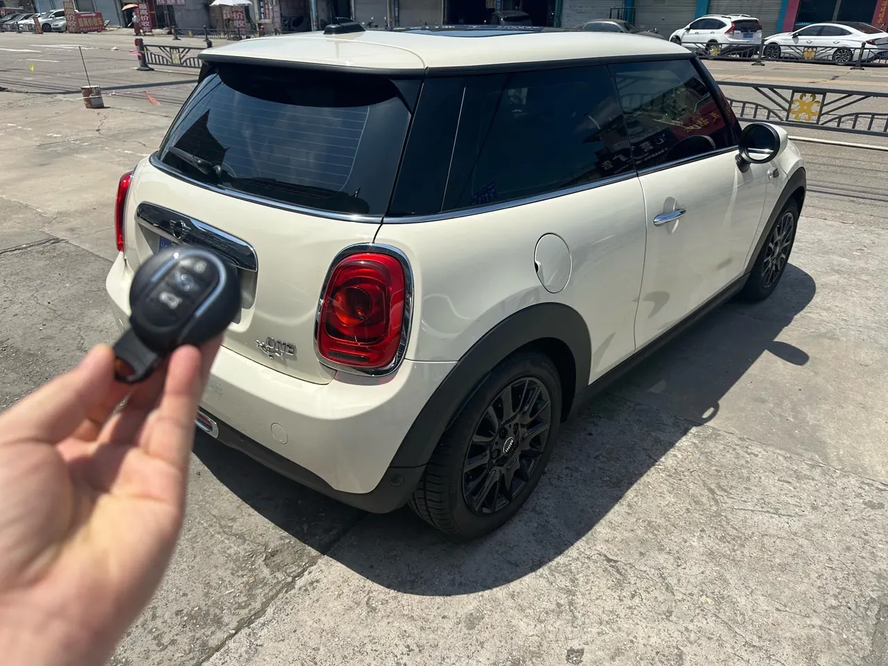 MINI Mini (imported) 2021 Mini One 1.5T automatic gear 3